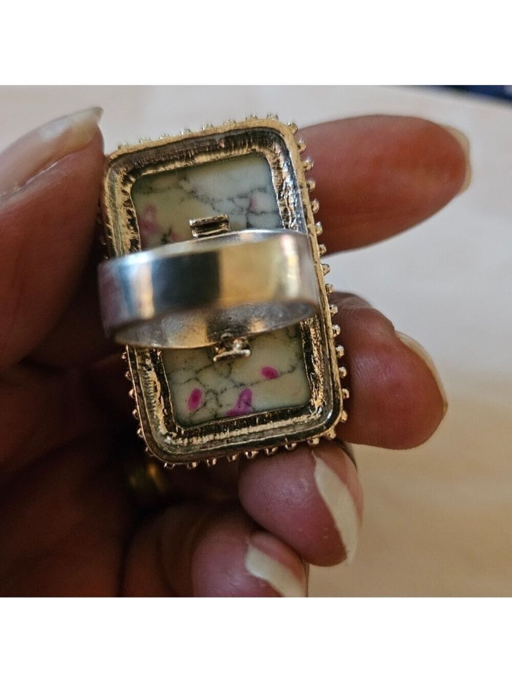 Large Rectangular Turquoise Howlite Statement Ring, Size 7.25 - Picture 3 of 8